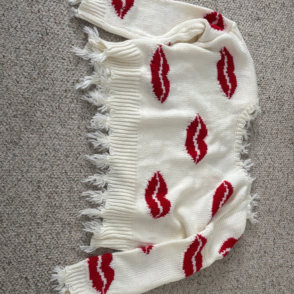 Miracle Cream Knit Sweater with kisses